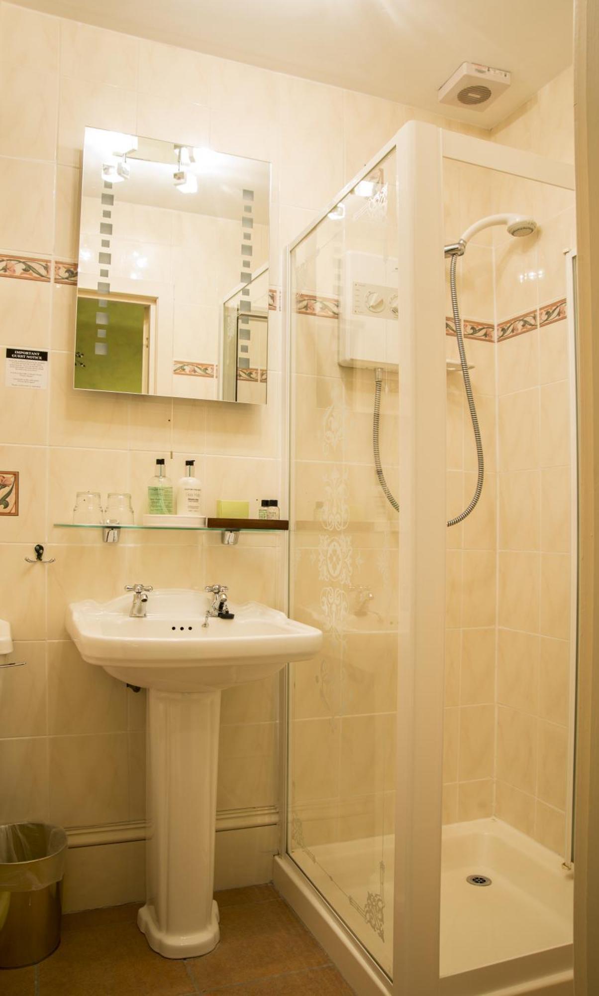 Cluny Bank Hotel Forres Room photo