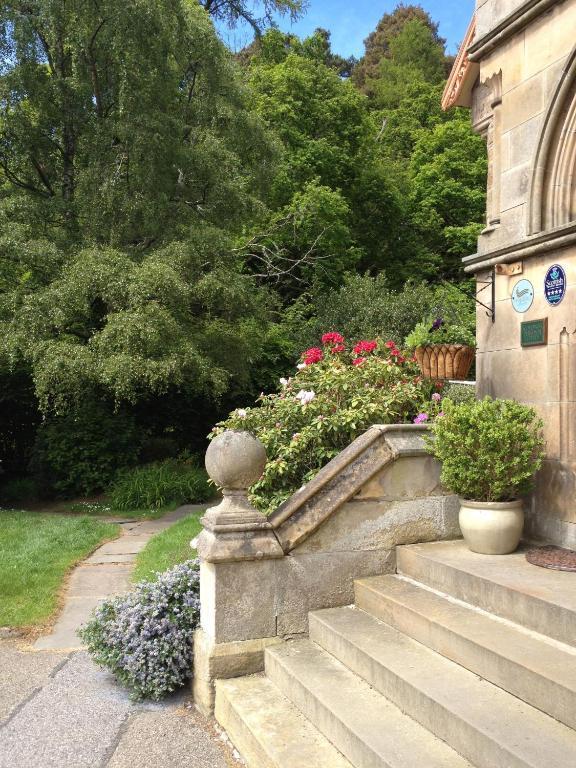 Cluny Bank Hotel Forres Exterior photo